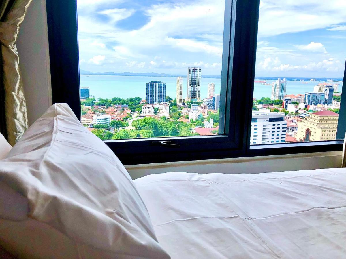 Tropicana 218 Macalister Netflix Unit By Blue Sky Holidays Apartment *