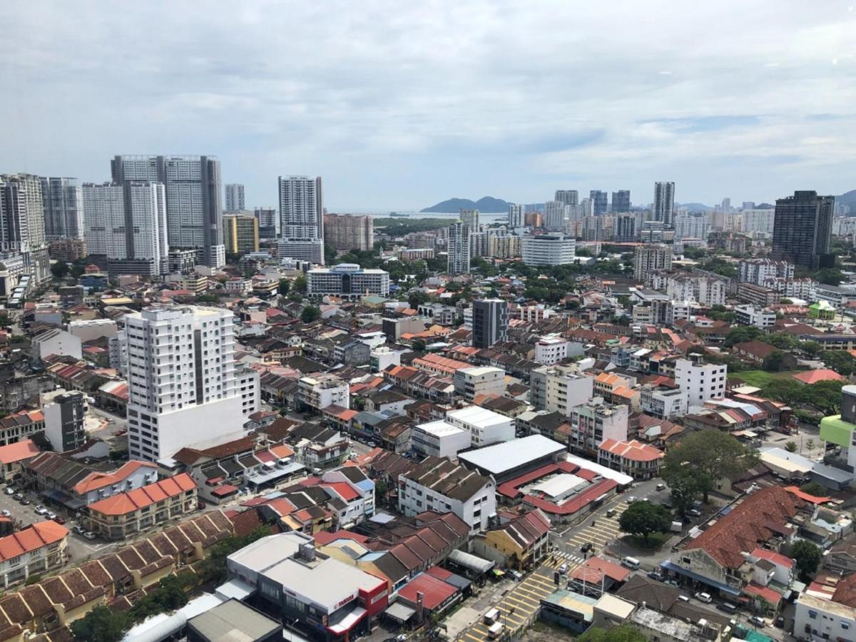 Tropicana 218 Macalister Netflix Unit By Blue Sky Holidays *