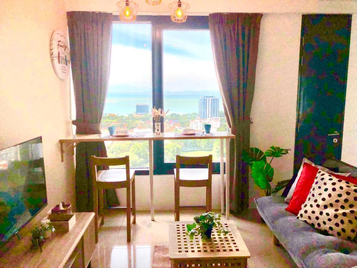 Tropicana 218 Macalister Netflix Unit By Blue Sky Holidays Apartment *