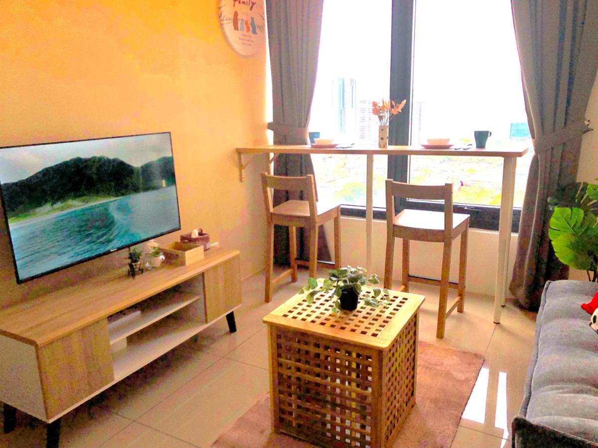 Apartment Tropicana 218 Macalister Netflix Unit By Blue Sky Holidays *