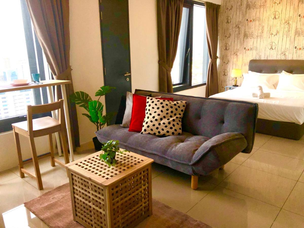Apartment Tropicana 218 Macalister Netflix Unit By Blue Sky Holidays