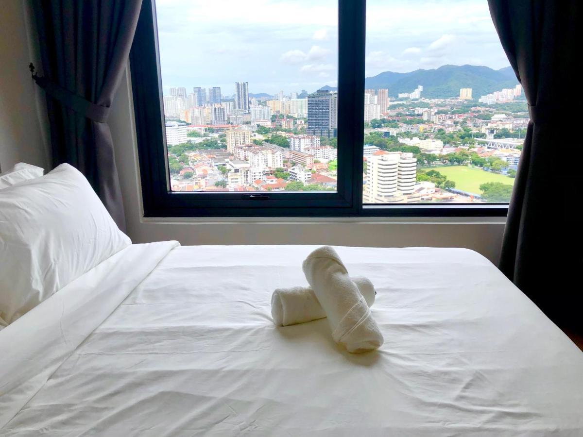 Tropicana 218 Macalister Netflix Unit By Blue Sky Holidays Apartment George Town