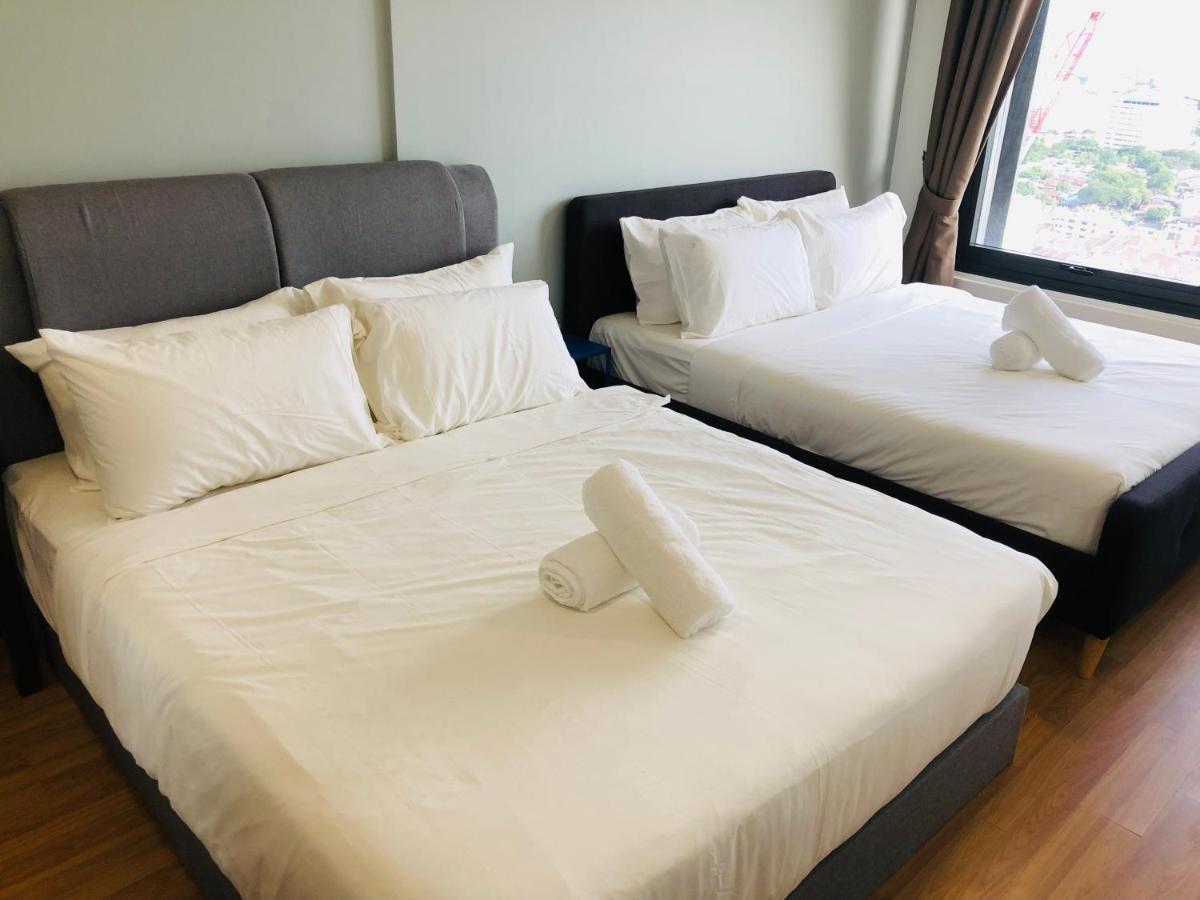 Tropicana 218 Macalister Netflix Unit By Blue Sky Holidays Apartment George Town