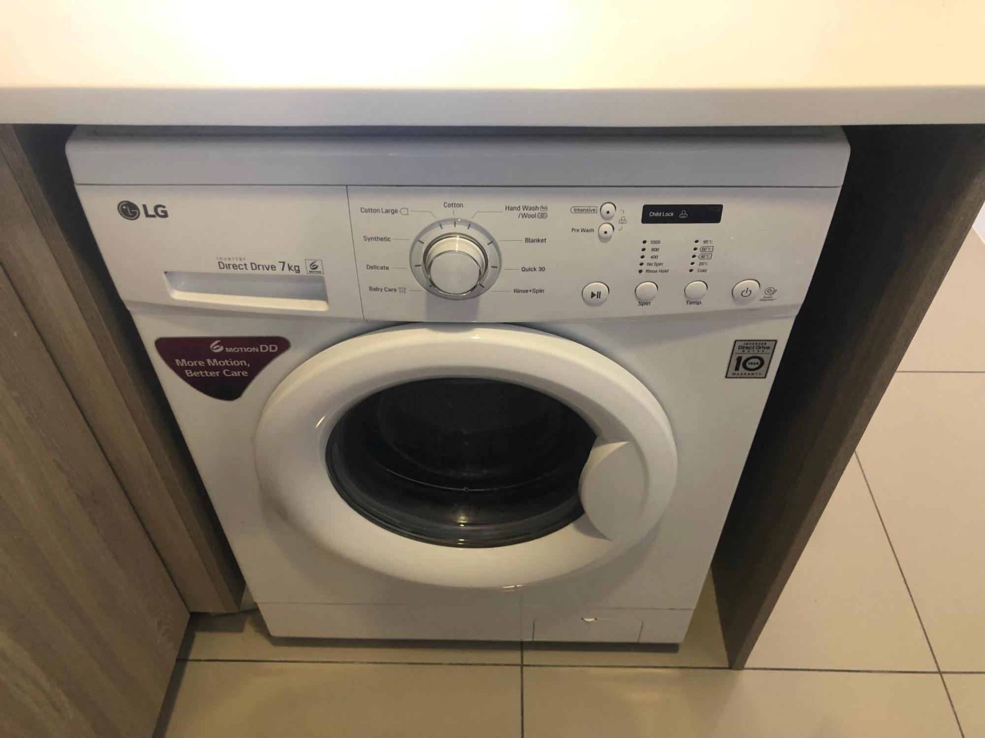 Tropicana 218 Macalister Netflix Unit By Blue Sky Holidays Apartment