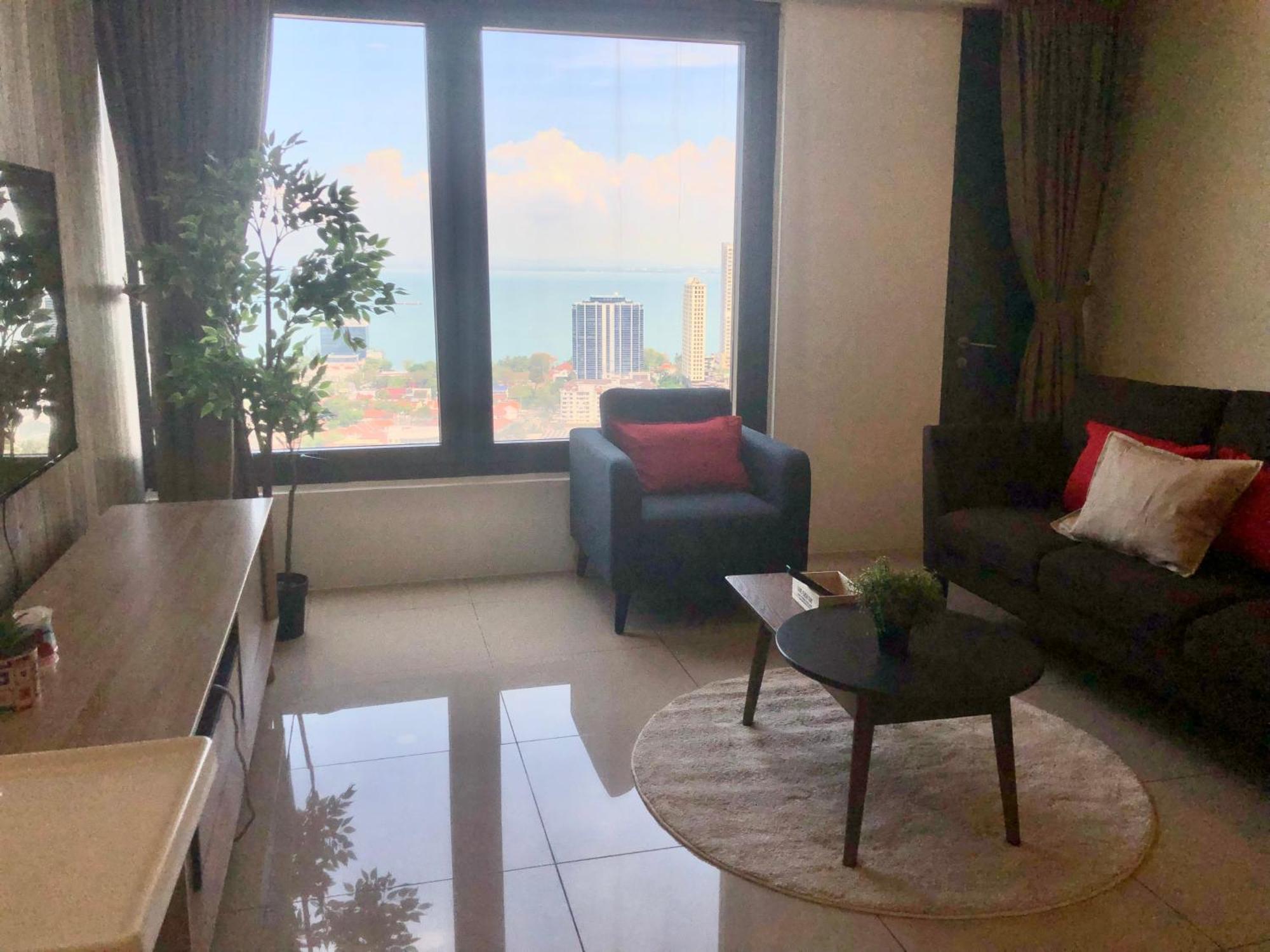 Tropicana 218 Macalister Netflix Unit By Blue Sky Holidays Apartment *