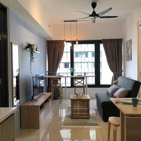 Tropicana 218 Macalister Netflix Unit By Blue Sky Holidays George Town Exterior photo