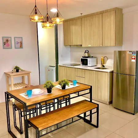 Tropicana 218 Macalister Netflix Unit By Blue Sky Holidays George Town Exterior photo