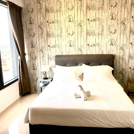 Tropicana 218 Macalister Netflix Unit By Blue Sky Holidays George Town Exterior photo