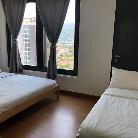 Tropicana 218 Macalister Netflix Unit By Blue Sky Holidays George Town Exterior photo