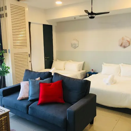 Tropicana 218 Macalister Netflix Unit By Blue Sky Holidays George Town Exterior photo