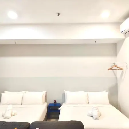 Tropicana 218 Macalister Netflix Unit By Blue Sky Holidays George Town Exterior photo